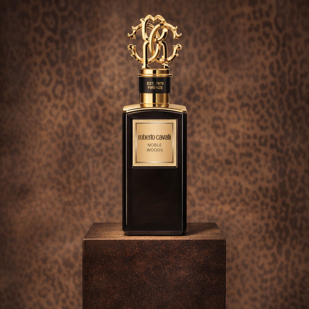 Roberto Cavalli Noble Woods EDP upright pedestal gallery showcase