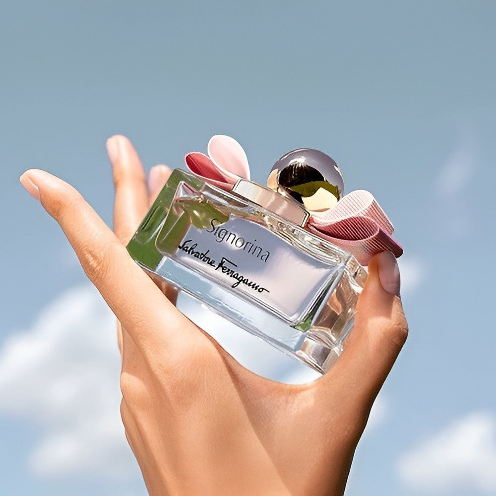 Salvatore Ferragamo Signorina EDP For Women Travel Gift Set